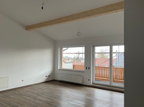 Foto - Helle 3-Zimmer Dachgeschosswohnung mit Loggia