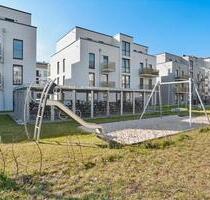Helle 4 Zimmer Wohnung mit Balkon in Französisch Buchholz - Berlin Pankow