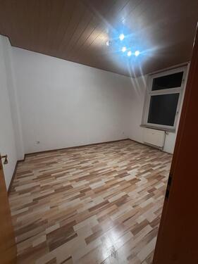 Foto - 2,5 zimmerwohnunug 1.11. 13 uhr Besichtigung Sigambrerstr 11