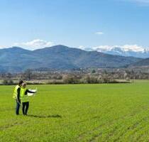 Baugrundstücke 12.130 m2 frei – WabernNordhessen ländlich