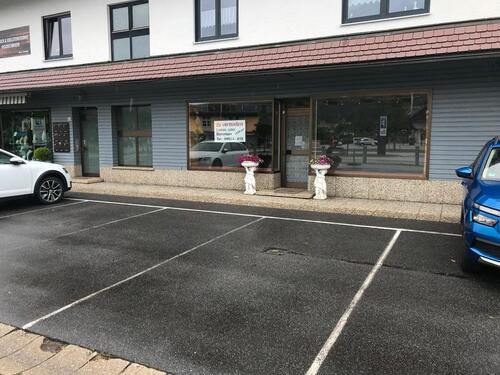 Foto - Bodenmais Laden- Büro - PraxisAustellungsräume