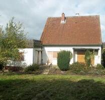 1 Wohnhaus, freistehend auf 947 qm Grundstück in Stahlberg - Steinbach am Donnersberg