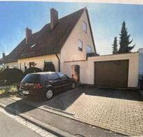 Doppelhaushälfte - 260.000,00 EUR Kaufpreis, in Albertshofen (PLZ: 97320)