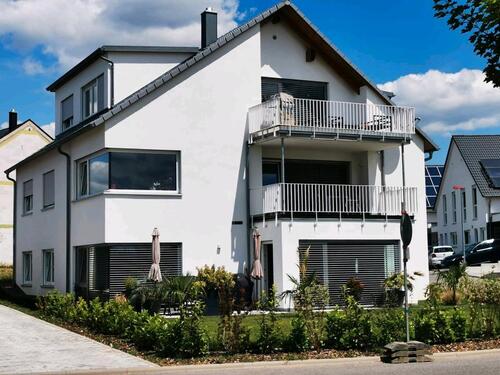 Foto - Gehobene 3.5 Zimmerwohnung mit Weitblick