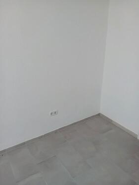 Foto - L350: Halle oder Lagerraum zu vermieten. Selfstorage, 247-Selbstlager, Wohnung-Haus-Umzug-Möbellager, Halle, Lagerabteil, Stellplatz, Store-Box, Lagerbox. Kein Lagercontainer, kein Seecontainer
