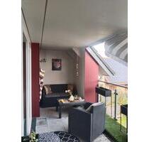 Bavendorf - Attraktive 2,5 Zi Whg mit Loggia & Gartenblick - Ravensburg Galgenhalde