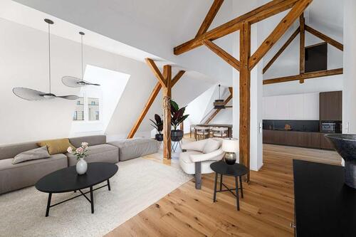 Foto - HEGERICH: Exklusives Wohnerlebnis unter historischem Dach - 4-Zimmer-Wohnung mit einzigartigem Flair