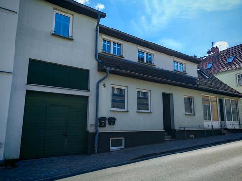 Foto - Mehrfamilienhaus zu verkaufen - 349.000,00&nbsp;EUR Kaufpreis, ca.&nbsp; 220,00&nbsp;m&sup2;