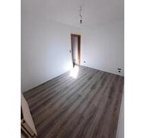 1,5-Zimmer-Wohnung (ca. 40 m²) mit Stellplatz auf Resthof - Oldendorf 1,5-Zimmer-Wohnung (ca. 40 m²) mit Stellplatz auf Resthof - Oldendorf