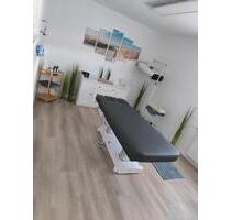Praxisraum zu vermieten! - 530,00 EUR Kaltmiete, ca.  20,00 m² in Uetersen (PLZ: 25436)