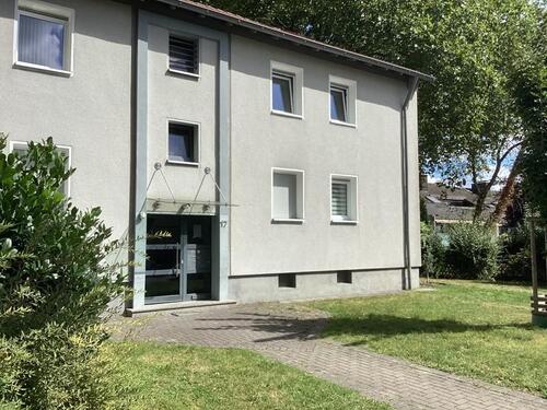 Foto - Sonnenstrahlen genießen - Balkon lädt ein