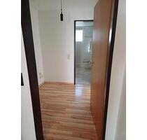 1 Zimmer Apartment - 550,00&nbsp;EUR Kaltmiete, ca.&nbsp; 45,00&nbsp;m&sup2; in Solingen (PLZ: 42659) Burg