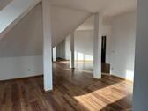 Foto - 3 Zimmer Dachgeschoßwohnung zur Miete in Leipzig