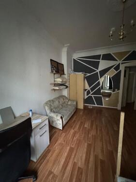 Foto - Ab sofort! Großes, helles Zimmer in Zwickau Zentrum!