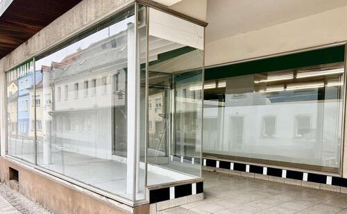 Foto - PROVISIONSFREI! Großzügige Gewerbefläche in Bestlage mit großer Schaufensterfront - flexible Nutzung