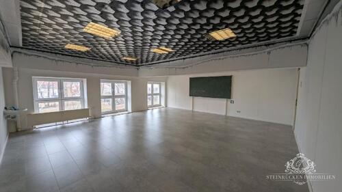 Foto - BÜRO-, PRAXIS- ODER LAGERRAUM - 275,00 EUR Kaltmiete, ca.  50,00 m²