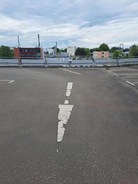 Foto - Stellplatz für KFZ-Handel – Autohandel - PKW- Freie Fläche