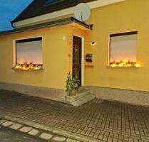 Charmantes Haus , 112 m2 Wfl, 2800 m2 Grundstück - Pfeffelbach