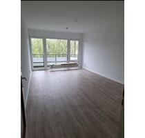 1 Zimmer Appartement mit Balkon - Erstbezug nach Renovierung - Bergisch Gladbach Alt-Frankenforst
