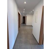 Großzügige, frisch renovierte 4-Zimmer Wohnung mit Balkon - Birkenfeld