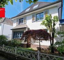 Große Erdgeschosswohnung mit Garten im Dreifamilienhaus - Duisburg Rheinhausen