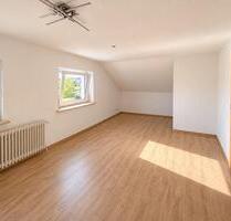 Helle 2,5- Zimmer-Dachgeschosswohnung in Walldürn