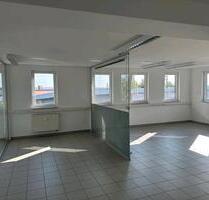 Büro 110 qm zu vermieten an der A70 - Werneck