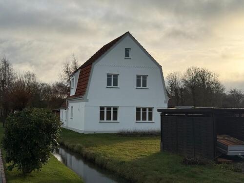 Foto - Erstbezug nach Sanierung, EFH in Oberhammelwarden in Strandnähe