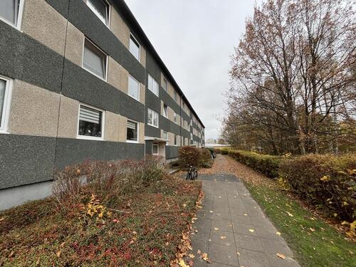 Foto - Helle 3 Zimmer-Wohnung im Erdgeschoss mit Balkon