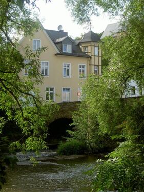 Foto - Renovierte, helle 2-Zimmer Wohnung zentral am Schloss