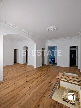 Foto - Straßenfrontfläche Kantstraße – ideal für Café oder Retail 