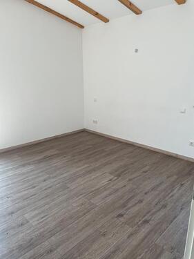 Foto - 5 Zimmer Erdgeschoßwohnung in Felsberg