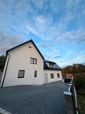 Foto - Mehrfamilienhaus - 570.000,00&nbsp;EUR Kaufpreis, ca.&nbsp; 280,00&nbsp;m&sup2;