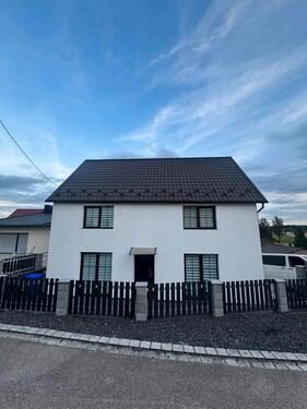 Foto - Mehrfamilienhaus, Wohnhaus in Bissingen