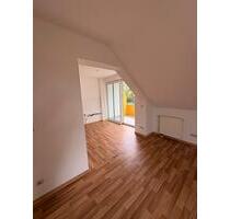 Charmante Dachgeschosswohnung – 58 m² – hochwertig renoviert - Magdala