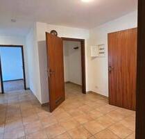 Helle 3-Zimmer Souterrainwohnung zu vermieten - Mogendorf
