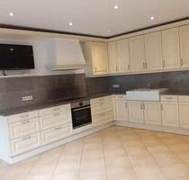 140 m² EG-Wohnung mit Gartenhof | 3 Min zur Maximilianstraße - Speyer