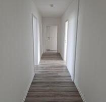 Frisch Renoviert und Bezugsfertig! 4-Zimmer-Wohnung in Porz-Finkenberg! - Köln
