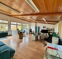 Büro mit Garten-Mitbenutzung! 130m², hell & provisionsfrei in BB - Böblingen