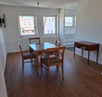Maisonette-Wohnung mit ca. 150 m² Wohnfläche – Balkon, 2 Bäder, EBK, gute Nachbarschaft - Marktredwitz