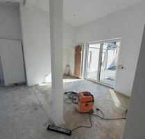 Moderne helle 2,5 Zimmer Wohnung Erstbezug nach Kernsanierung - Ransbach-Baumbach