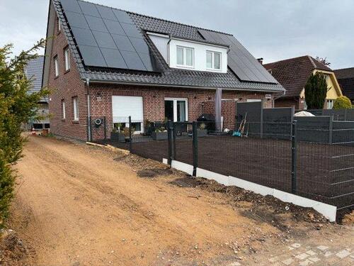 Foto - Doppelhaus ca. 110m² in Toplage von Rellingen mit Ausbaureserve