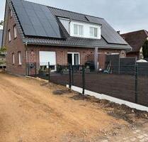 Doppelhaus ca. 110m² in Toplage von Rellingen mit Ausbaureserve