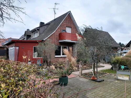 Foto - Doppelhaushaelfte - 195.000,00&nbsp;EUR Kaufpreis, ca.&nbsp; 95,00&nbsp;m&sup2;