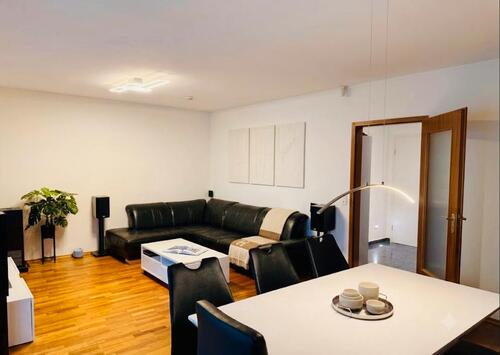 Foto - 6 Zimmer Mehrfamilienhaus, Wohnhaus in Ludwigshafen am Rhein