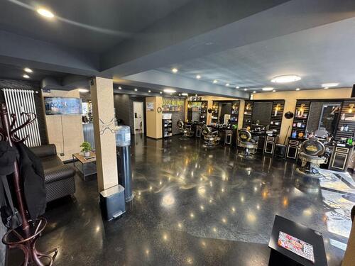 Foto - Friseursalon in bester Lage von Bad Vilbel abzugeben ✂️