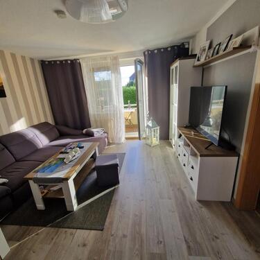 Foto - Vermiete ruhige Drei-Zimmer-Wohnung Drei-Raum-Wohnung ab 02 26