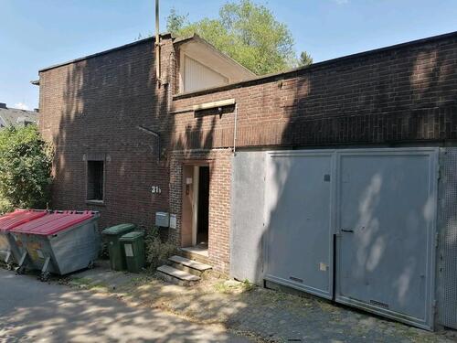 Foto - Aachen Zentrum, Halle Lager mit Büro.