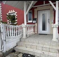 Einfamilienhaus zur Miete mit Garten und Garage - Oberderdingen