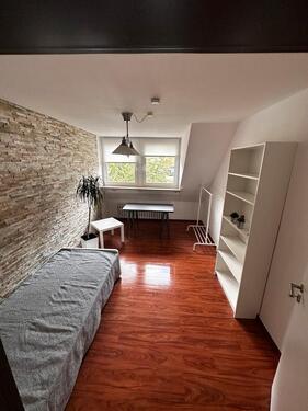 Foto - WG Zimmer ab 1.05. Hubland Gerbrunn